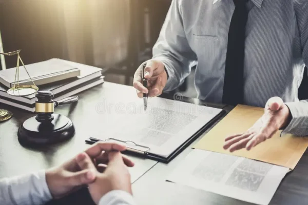 businessman-male-lawyer-judge-consult-having-team-meeting-client-law-legal-services-concept-117433681